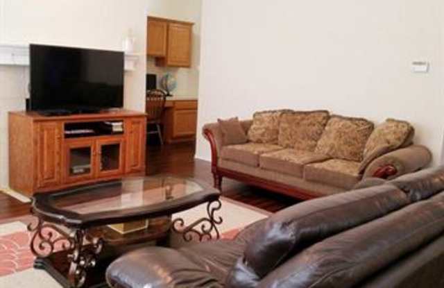 1814 Pecan  Grv Drive Gallery 4