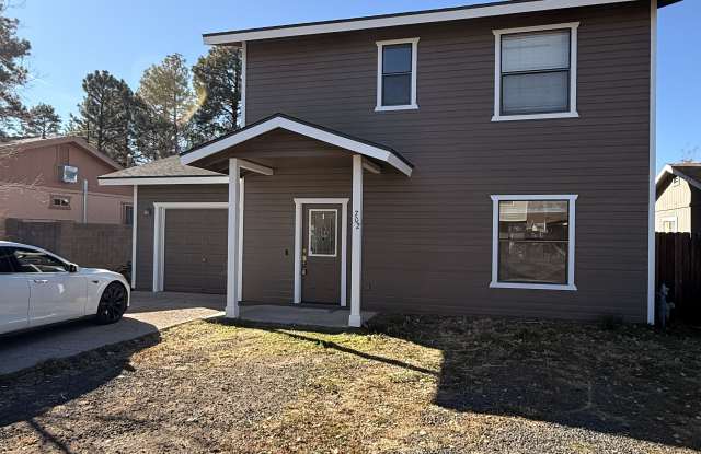 720 N 6th Dr photos photos