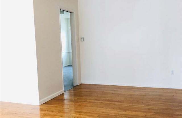 19410 Beckworth Avenue Gallery 3