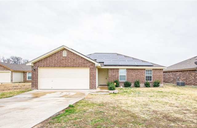 Spacious 4 Bedroom Home photos photos