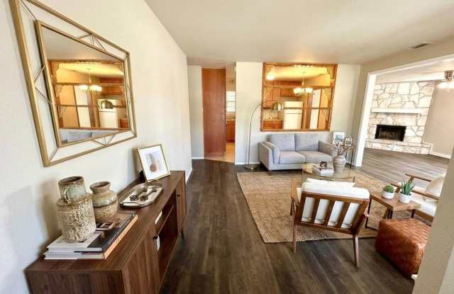 *COMING SOON* Cozy & Convenient – 3 Bedroom Home Near Shopping & Highways! Gallery 3