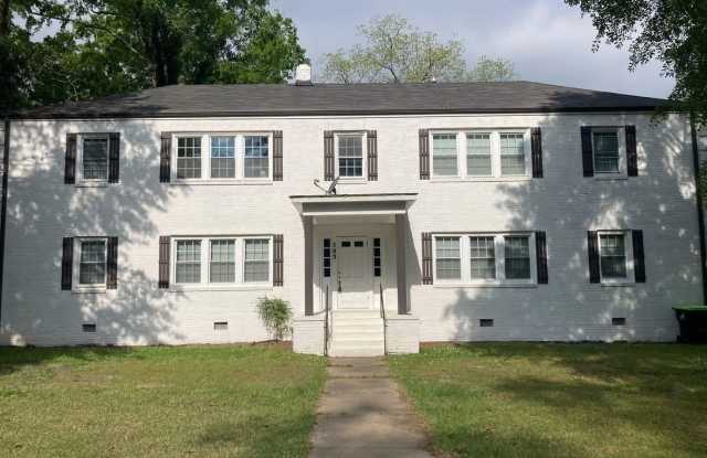 303 S BROADWAY - 303 South Broadway Avenue, Sylacauga, AL 35150