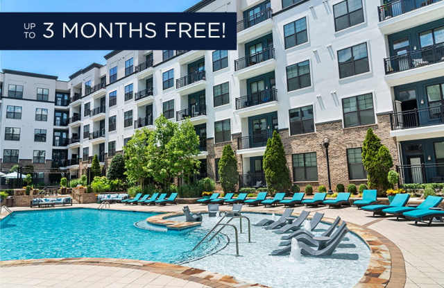 2700 Charlotte Ave Apartments photos photos