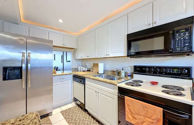 Furnished 2 bedroom 2 bath in Lighthouse point! photos photos