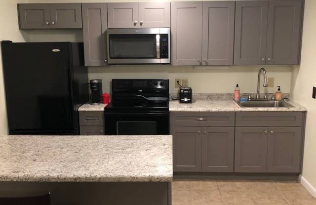 1020 Savannah Drive - 1020 Savannah Drive, Sylva, NC 28779