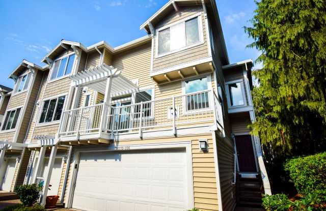Astounding Condo End Unit, Garage included, extra 220 sq ft of storage area! photos photos