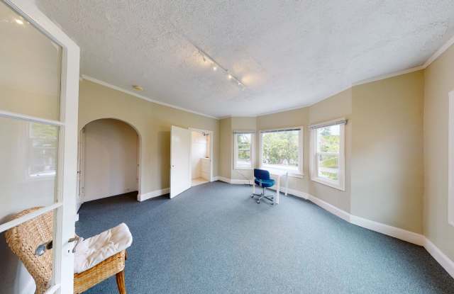 2410 Dwight Way photos photos