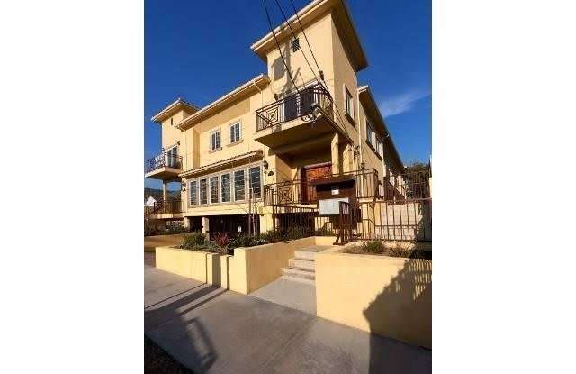 10214 Fernglen Avenue - 10214 Fernglen Avenue, Los Angeles, CA 91042