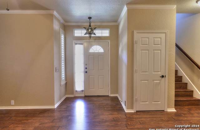 2525 GRAYSON WAY Gallery 2