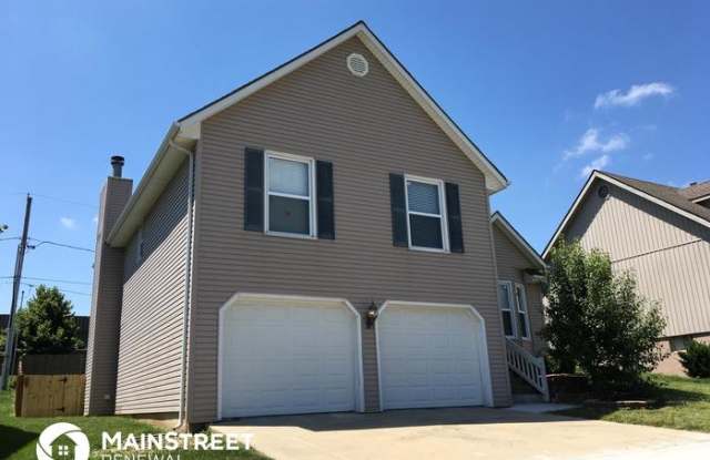 10743 Cleveland Avenue - 10743 Cleveland Avenue, Kansas City, KS 66109