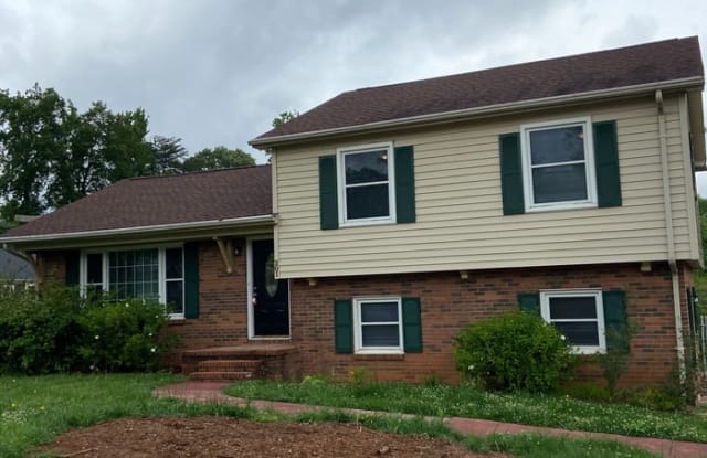 201 Yorkshire Drive - 201 Yorkshire Drive, Spartanburg, SC 29301