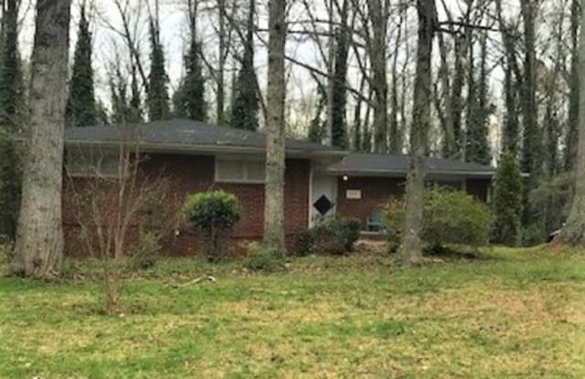 7216 Linda Lake Dr - 7216 Linda Lake Drive, Charlotte, NC 28215