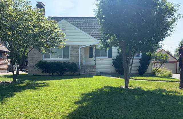 3 Bed, 1.5 Bath Single Family Home - Upper Arlington, OH photos photos