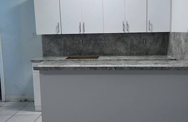 215 Calabria Ave photos photos