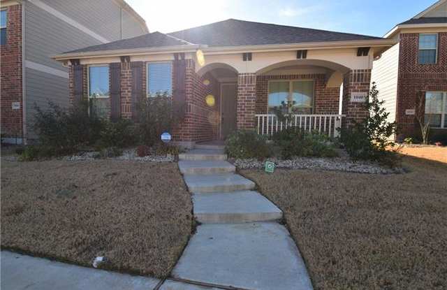1040 Marietta Lane - 1040 Marietta Ln, Aubrey, TX 76227