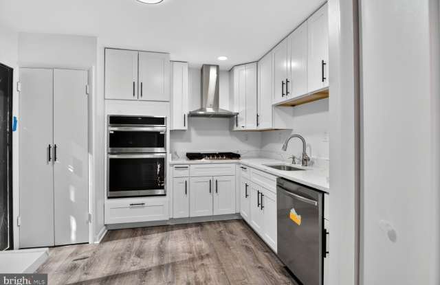 34 PINE BARK Court - 34 Pine Bark Court, Cockeysville, MD 21030 34 PINE BARK Court - 34 Pine Bark Court, Cockeysville, MD 21030