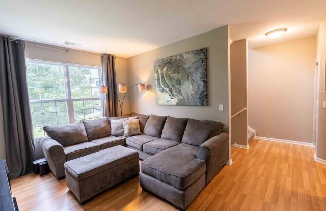 408 Terra Springs Circle Gallery 4