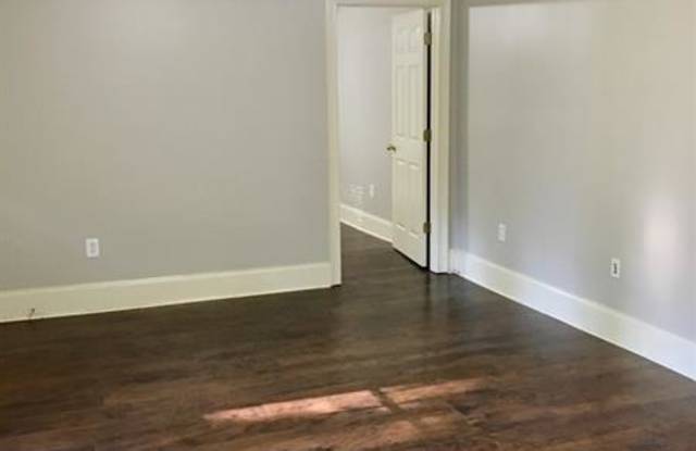 743 Matilda Place NW Gallery 4
