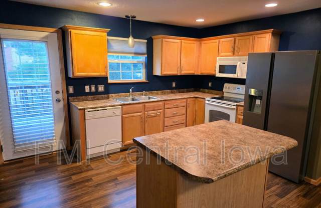 5570 Boston Ct Gallery 3