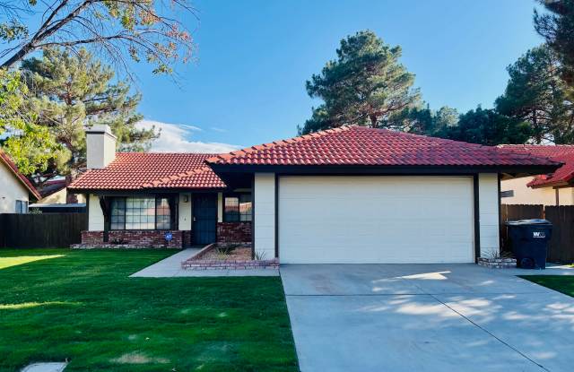 2730 W Ave K 4 - 2730 West Avenue K 4, Lancaster, CA 93536