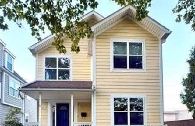 1387 Smith Avenue Gallery 1