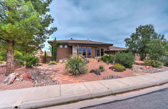 Gorgeous, Custom 4 bed, 3 bath Pet-Friendly Home in Santa Clara photos photos