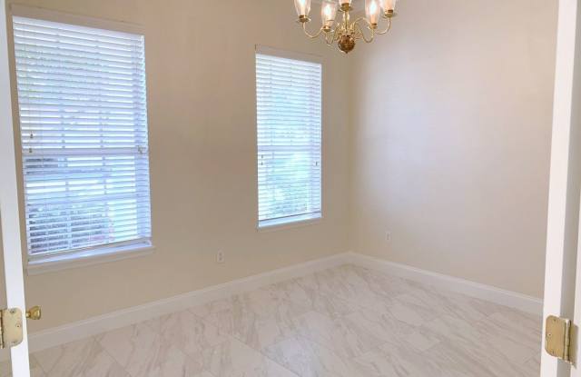 6403 Sea Lavender Lane Gallery 3