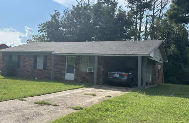2905 Mckennedy Drive - 2905 McKennedy Drive, Leflore County, MS 38930
