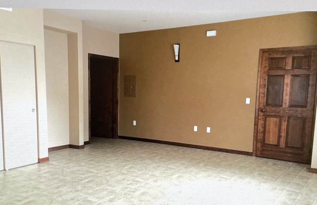 333 1st Ave. E photos photos