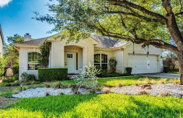 Stunning single story COMPLETELY RENOVATED home on a cul-de-sac in the highly sought after community of Lake Pointe in LTISD Gallery 1