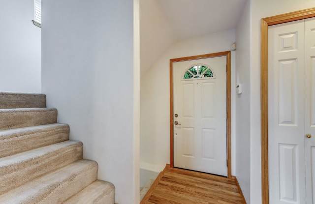 Terrific Townhome Gallery 3
