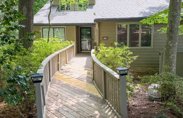 106 Montrose Drive photos photos