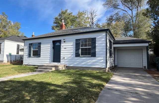 Super Clean Updated University Area Home Gallery 3