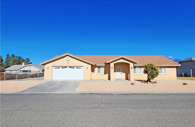 528 Elsie Lane - 528 Elsie Lane, Pahrump, NV 89060