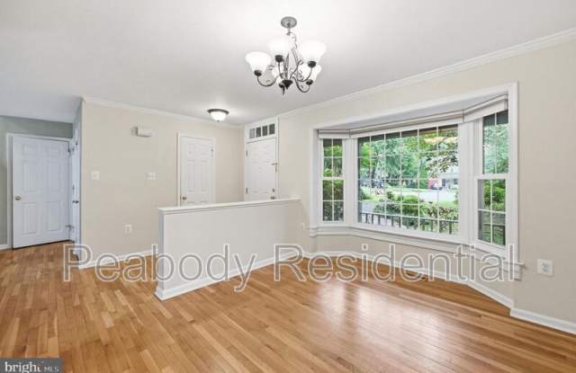 1649 Bennington Hollow Ln Gallery 2