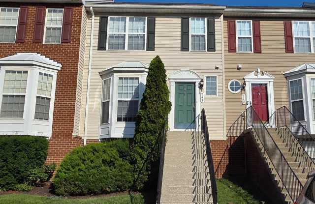 741 HEATHER STONE Loop unit: 55 photos photos