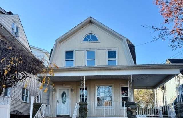 704 Park Ave - 704 Park Avenue, Elizabeth, NJ 07208