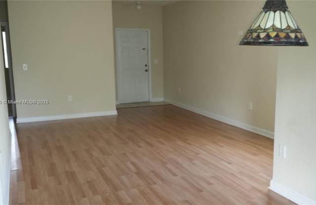 2741 NE 4 ST photos photos