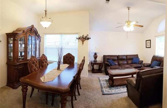 2212 Waterway Drive Gallery 3