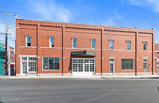 401 Virginia Avenue Gallery 1
