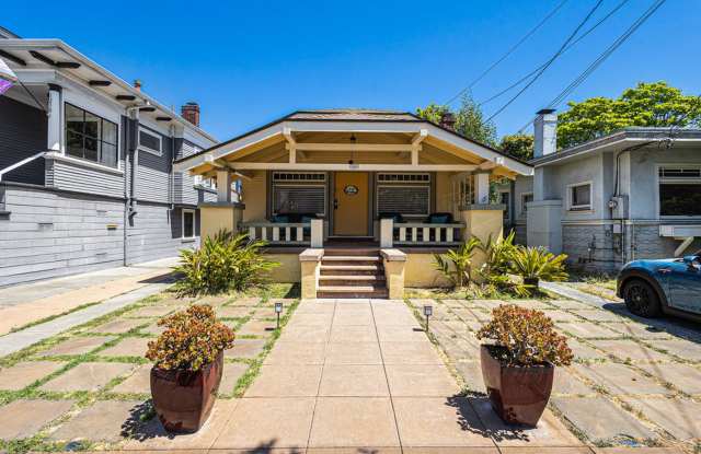 1226 Pearl Street - 2 bedroom | 1.5 bath | Single family home photos photos