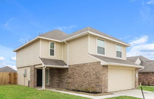 215 Fallow Deer Dr. - 215 Fallow Deer Drive, Huntsville, TX 77320