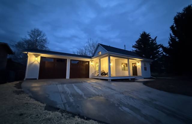 2612 Westridge Drive photos photos