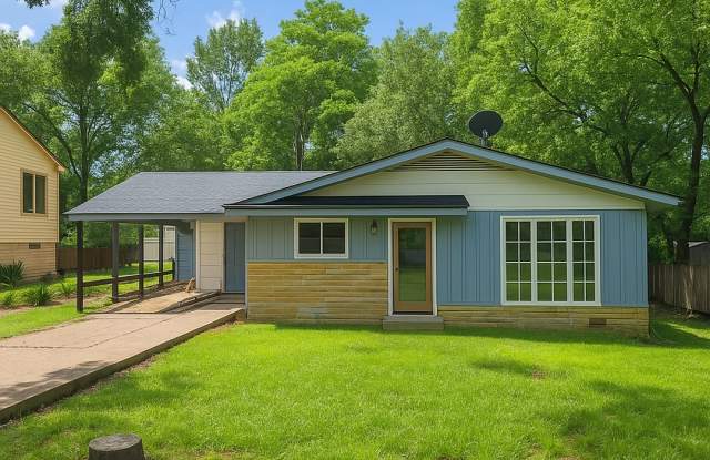 Newly Remodeled 3/1 Home Close to Lyon! photos photos