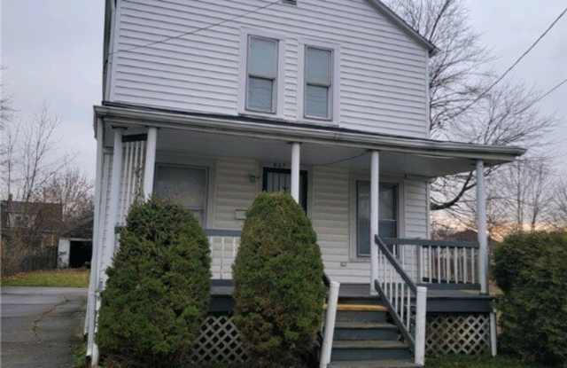837 W 17TH - 837 West 17th Street, Lorain, OH 44052