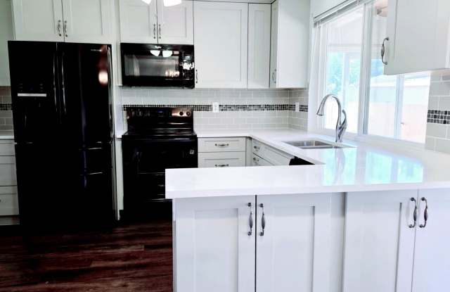 3167 S Ouray St photos photos