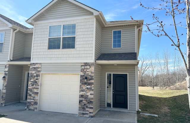3 Bed Townhome in Grain Valley photos photos 3 Bed Townhome in Grain Valley photos photos