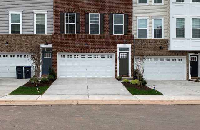 11005 BLACKBURN COVE LANE - 11005 Blackburn Cove Ln, Bull Run, VA 20109