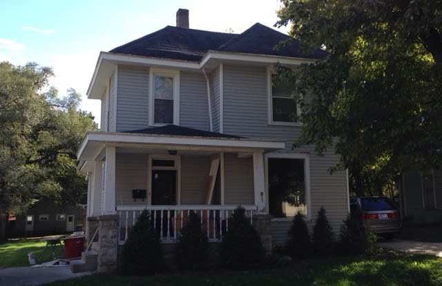 4 Bedroom, 2 Bath House photos photos