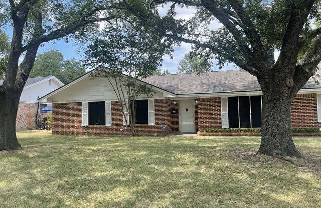 2003 Carter Creek Pkwy - 2003 Carter Creek Parkway, Bryan, TX 77802